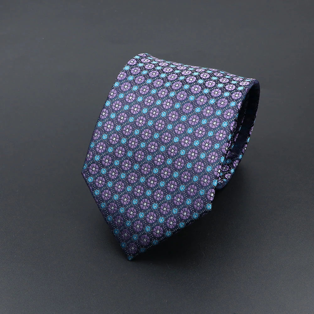 Cravate Homme Imprimée – Motifs Chiens, Rayures & Style Élégant