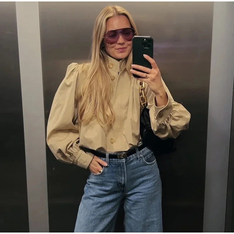 Trench Court Femme – Style Streetwear 2025 - Vestico