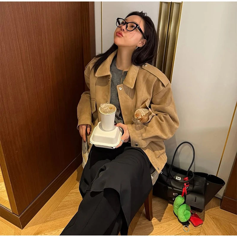 Manteau Court Femme Chic – Col Montant, Fermeture Zippée et Poches - Vestico