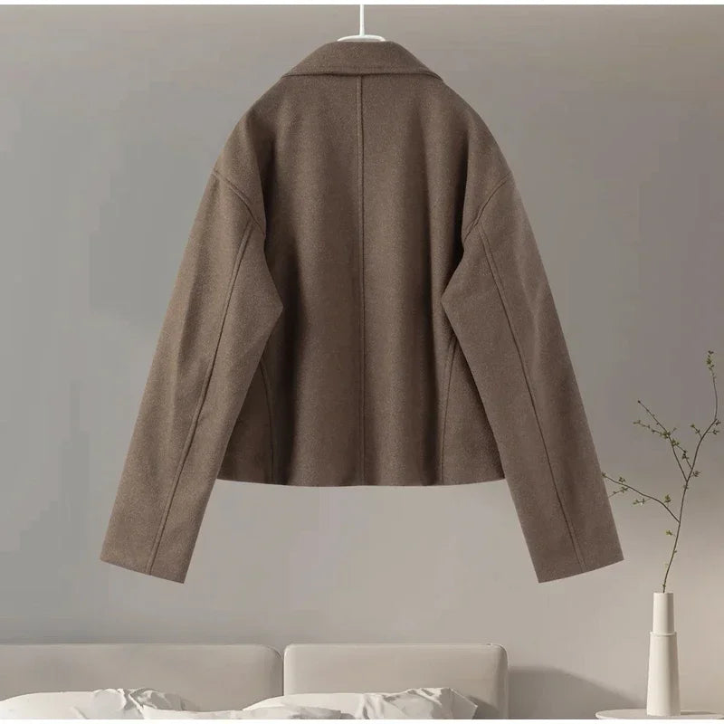 Veste Vintage Femme – Double Boutonnage & Streetwear 2025 - Vestico