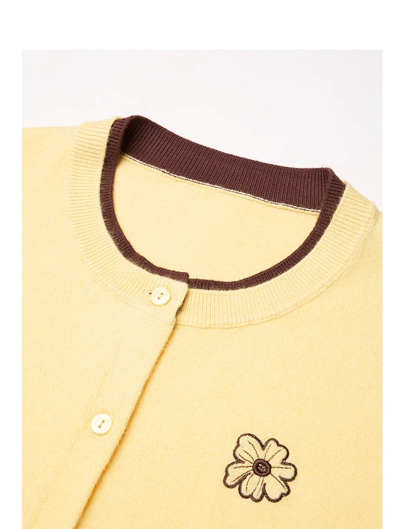 Cardigan Femme Vert Brodé – Élégance Automne/Hiver - Vestico